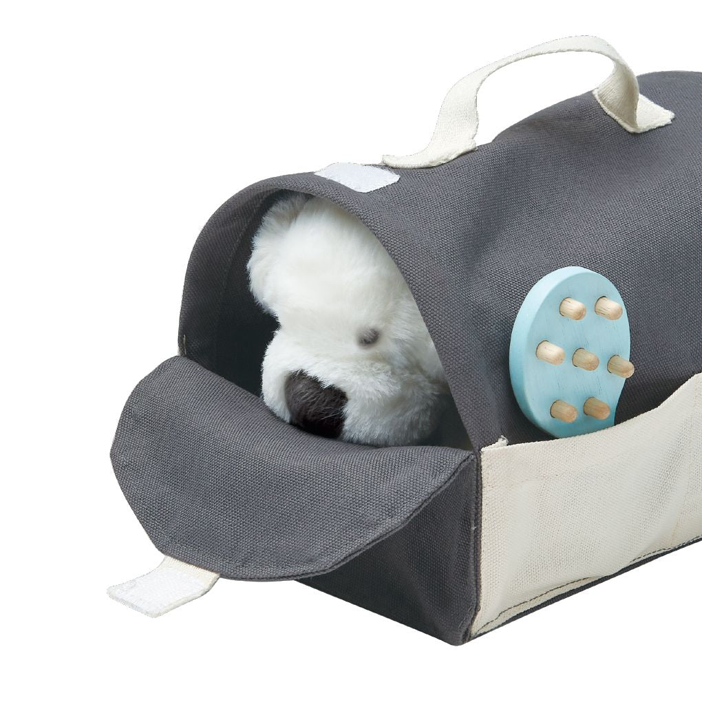 PlanToys Pet Care Set wooden toy ของเล่นไม้แปลนทอยส์ ชุดดูแลสัตว์เลี้ยง ประเภทบทบาทสมมุติ สำหรับอายุ 3 ปีขึ้นไป