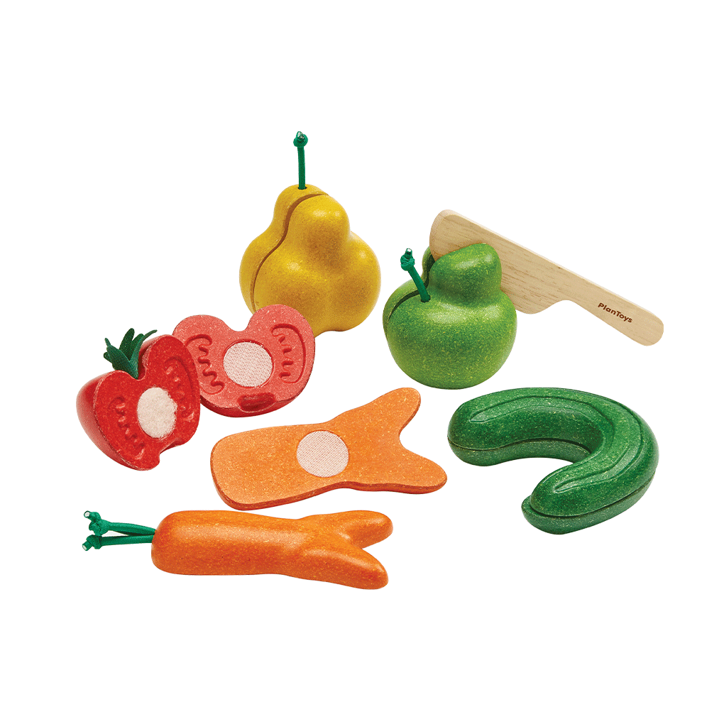 PlanToys Wonky Fruit & Vegetables wooden toy ของเล่นไม้แปลนทอยส์ ชุดผักผลไม้แปลกตา ประเภทชุดครัว สำหรับอายุ 18 เดือนขึ้นไป