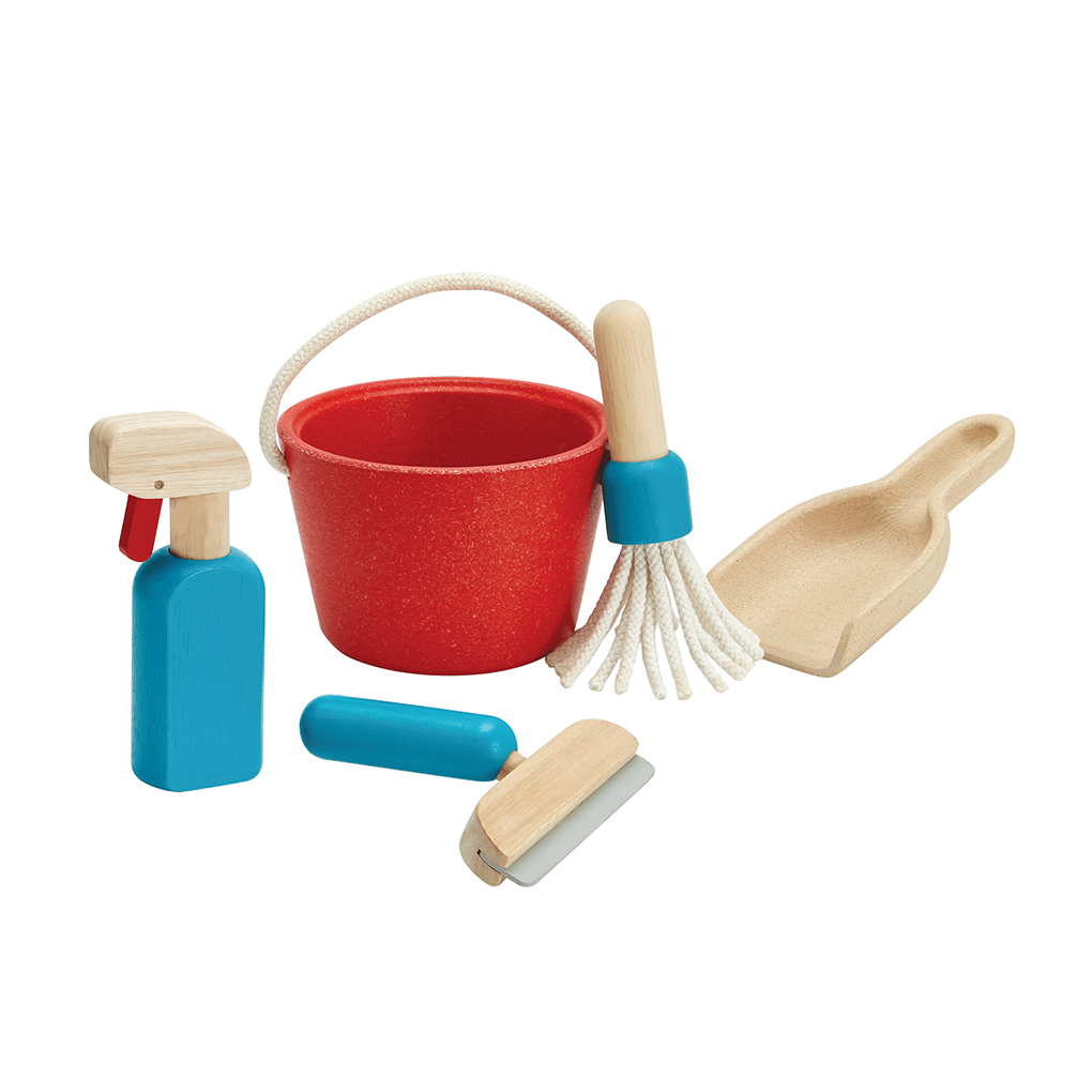 PlanToys Cleaning Set wooden toy ของเล่นไม้แปลนทอยส์ ชุดทำความสะอาด ประเภทบทบาทสมมุติ สำหรับอายุ 2 ปีขึ้นไป