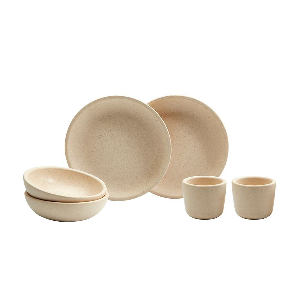 PlanToys natural Tableware Set wooden toy ของเล่นไม้แปลนทอยส์ ชุดจานชาม ประเภทชุดครัว สำหรับอายุ 2 ปีขึ้นไป