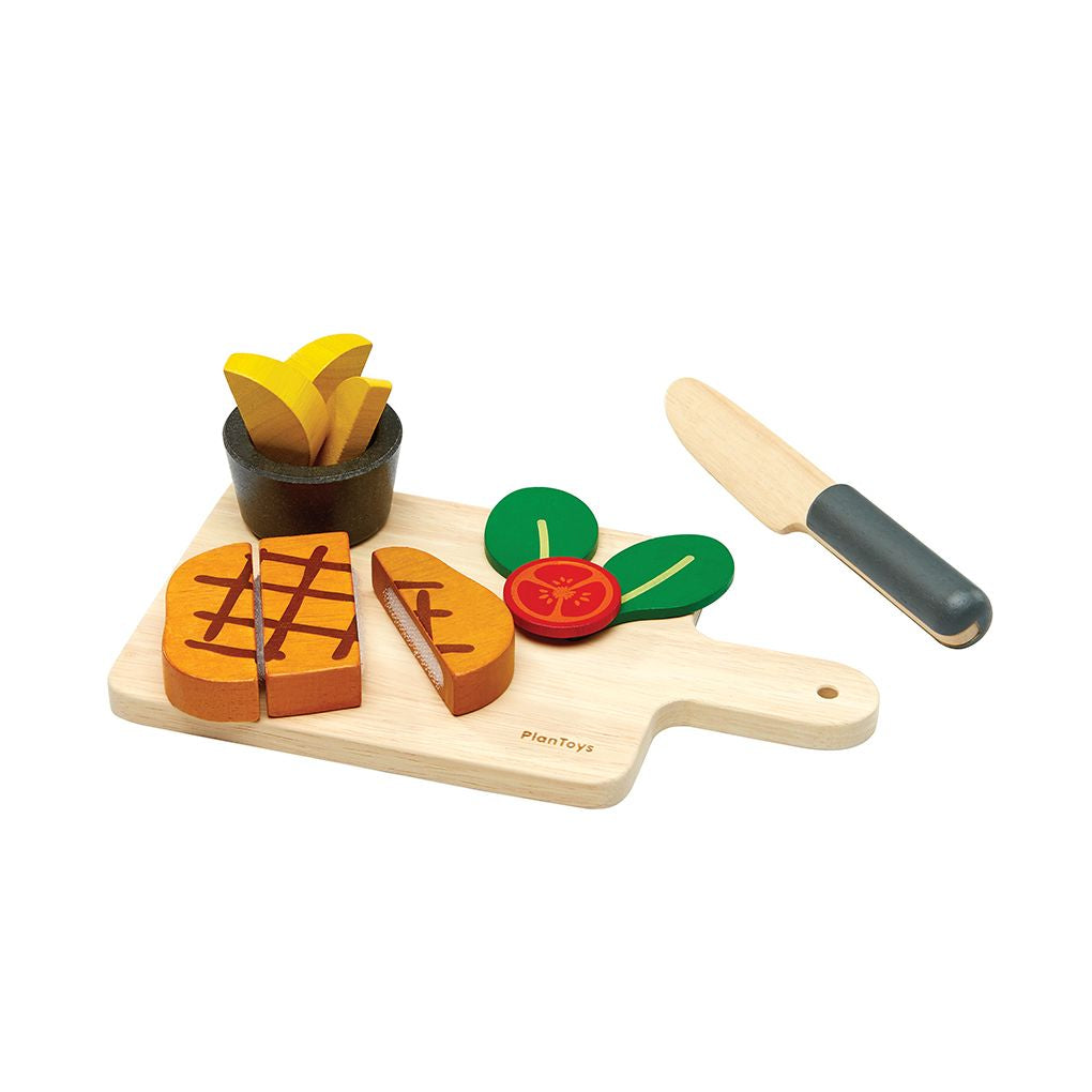 PlanToys Steak Set wooden toy ของเล่นไม้แปลนทอยส์ ชุดสเต็ก ประเภทชุดครัว สำหรับอายุ 2 ปีขึ้นไป