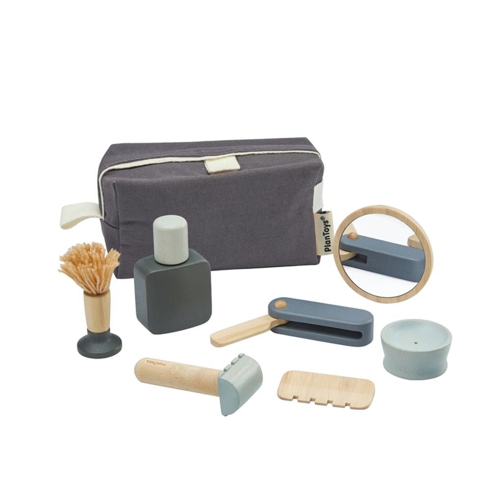 PlanToys Shave Set wooden toy ของเล่นไม้แปลนทอยส์ ชุดโกนหนวด ประเภทบทบาทสมมุติ สำหรับอายุ 3 ปีขึ้นไป