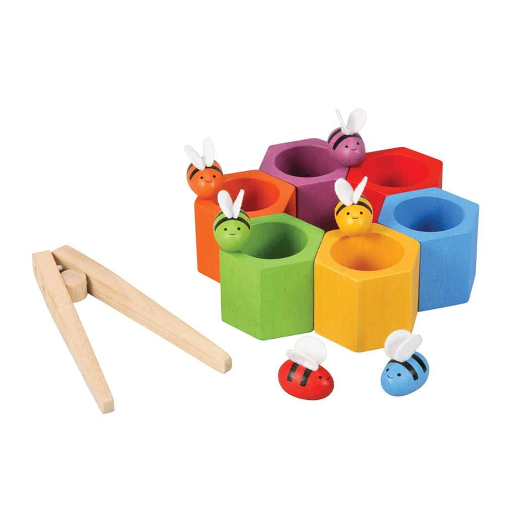 PlanToys Beehives wooden toy ของเล่นไม้แปลนทอยส์ รังผึ้งน้อย ของเล่นฝึกทักษะ สำหรับอายุ 3 ปีขึ้นไป