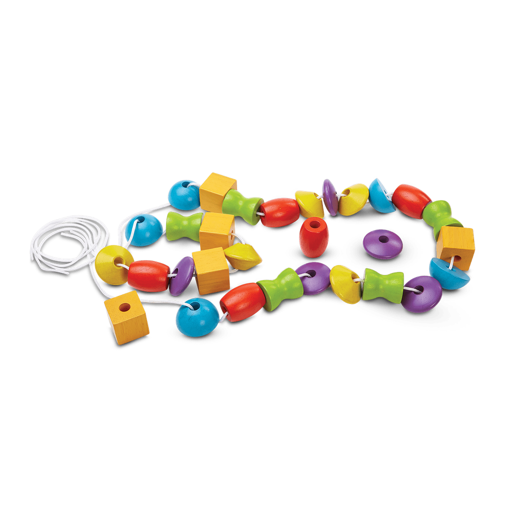 PlanToys Lacing Beads wooden toy ของเล่นไม้แปลนทอยส์ ลูกปัดร้อยเชือก ของเล่นฝึกทักษะ สำหรับอายุ 3 ปีขึ้นไป