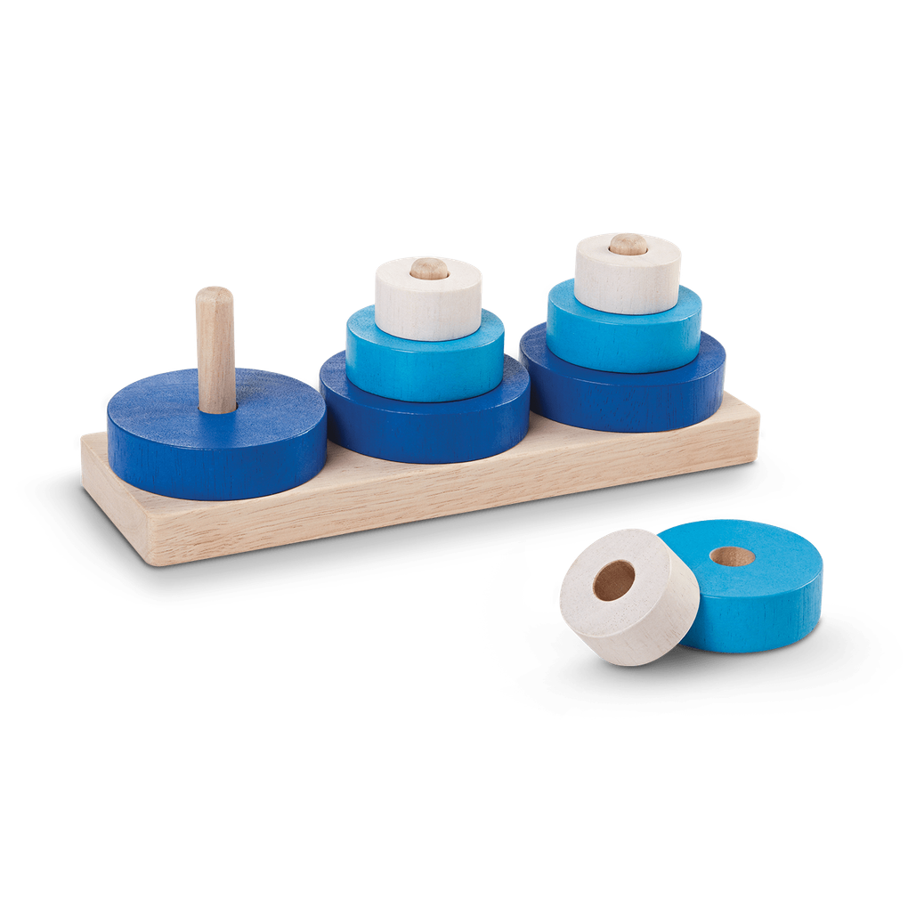 PlanToys blue Trio Stacking wooden toy ของเล่นไม้แปลนทอยส์ ห่วงเรียงซ้อน ของเล่นฝึกทักษะ สำหรับอายุ 18 เดือนขึ้นไป