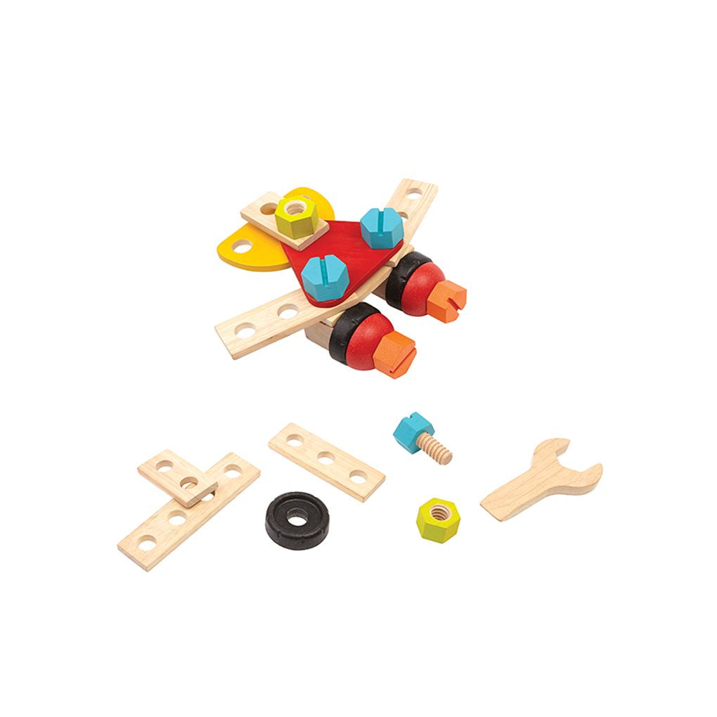 PlanToys Construction Set wooden toy ของเล่นไม้แปลนทอยส์ ชุดช่างอัจฉริยะ ประเภทบล็อกและการต่อโครงสร้าง สำหรับอายุ 3 ปีขึ้นไป