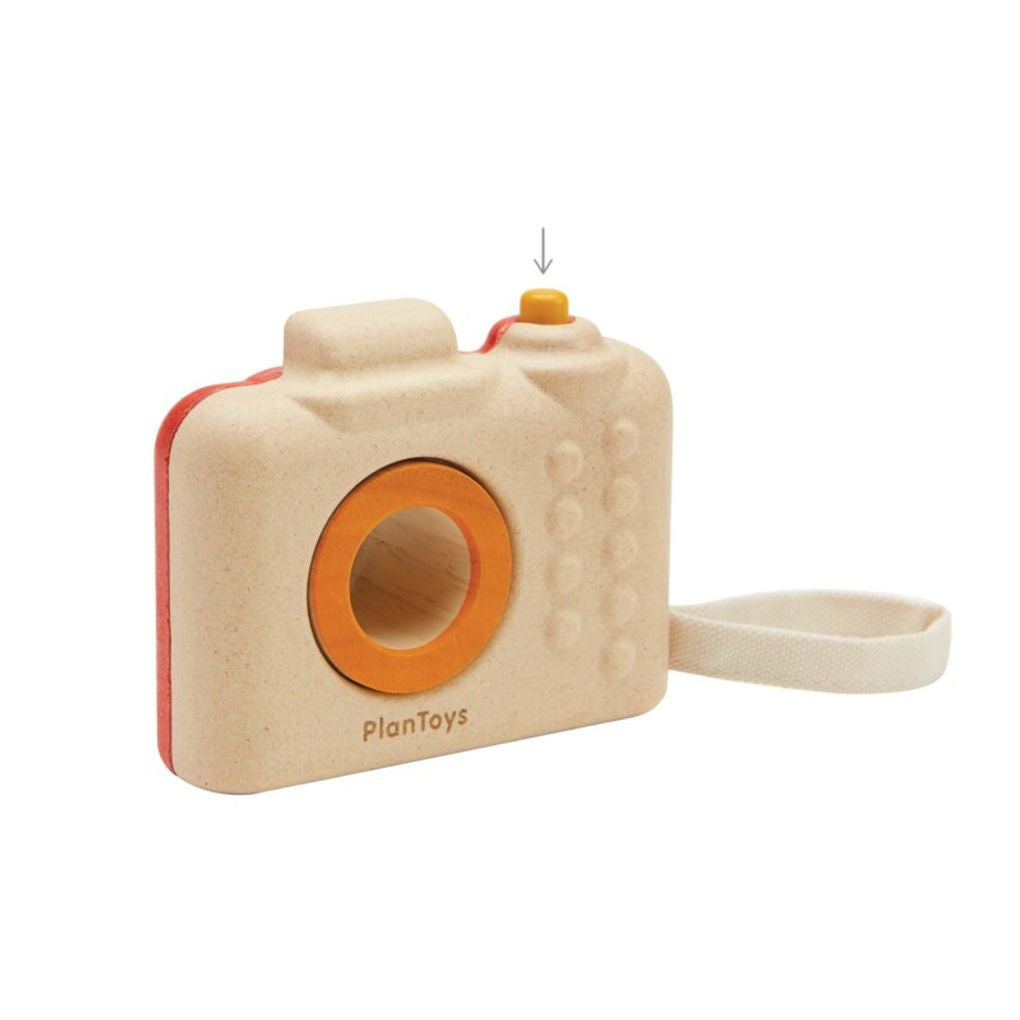 PlanToys My First Camera wooden toy ของเล่นไม้แปลนทอยส์ กล้องถ่ายรูปตัวแรกของฉัน ประเภทบทบาทสมมุติ สำหรับอายุ 18 เดือนขึ้นไป