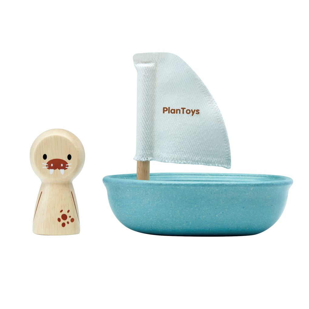 PlanToys Sailing Boat - Walrus - Modern Rustic wooden toy ของเล่นไม้แปลนทอยส์ เรือใบวอลรัส ประเภทของเล่นในน้ำ สำหรับอายุ 12 เดือนขึ้นไป