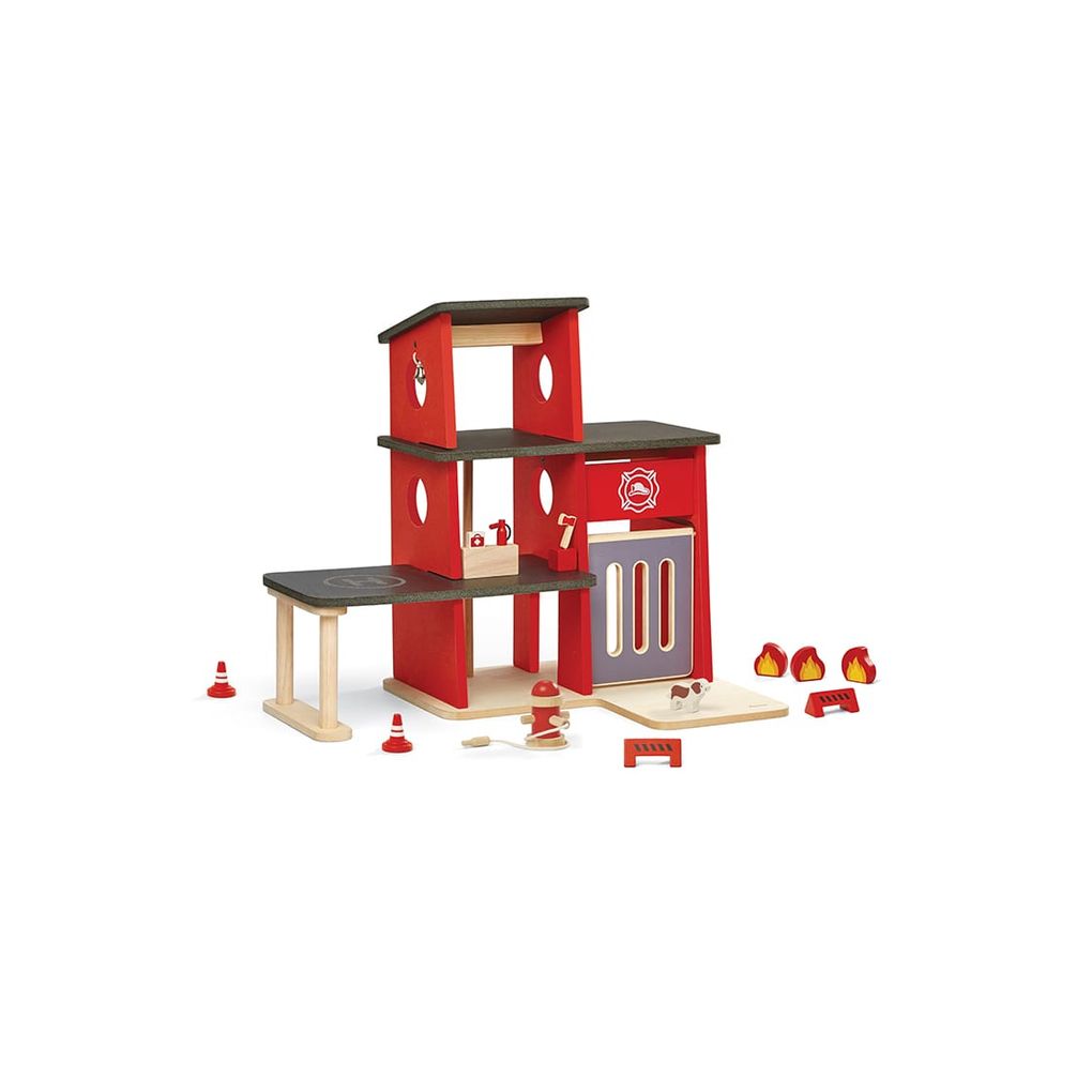 PlanToys Fire Station wooden toy ของเล่นไม้แปลนทอยส์ สถานีดับเพลิง ประเภทบทบาทสมมุติ สำหรับอายุ 3 ปีขึ้นไป