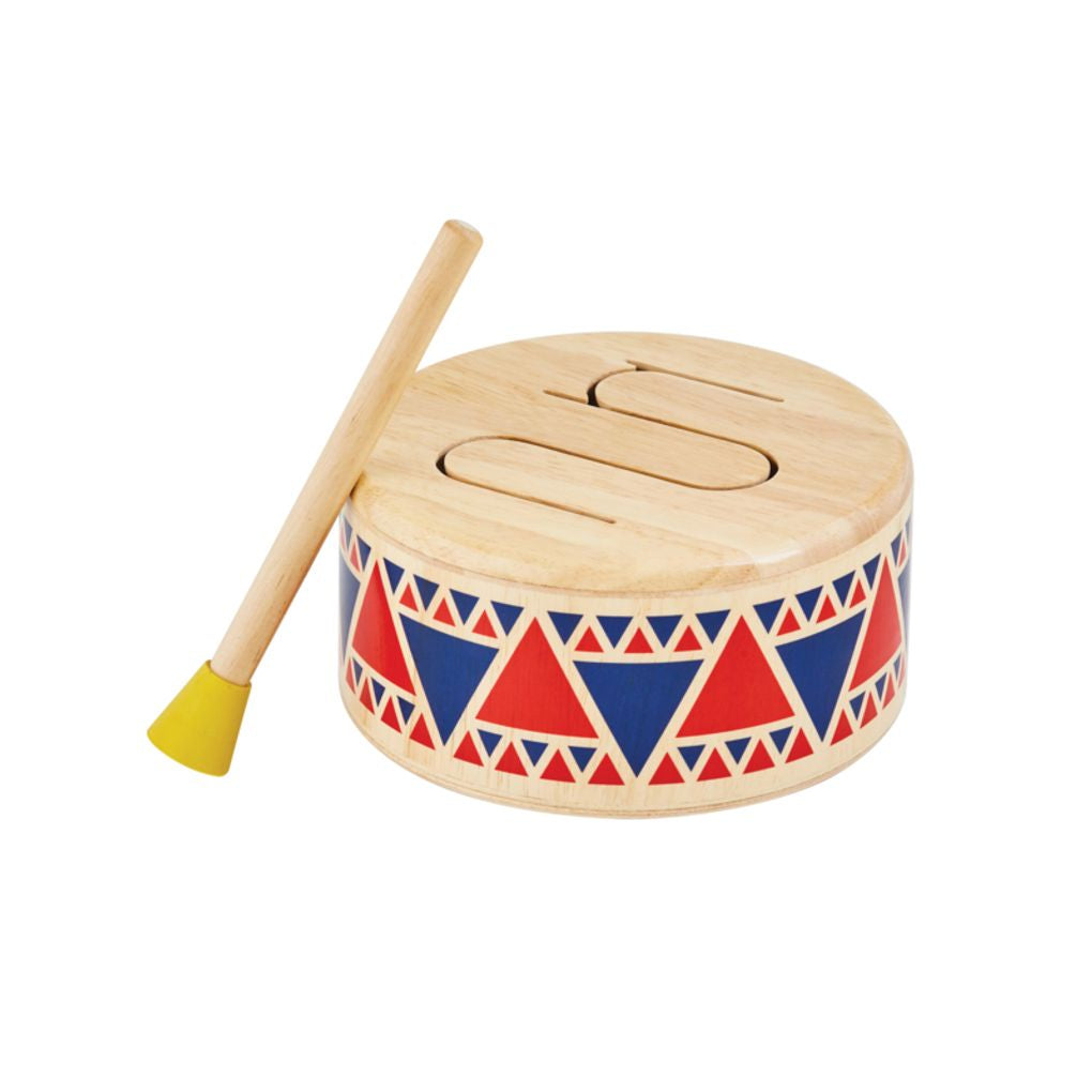 PlanToys Solid Drum wooden toy ของเล่นไม้แปลนทอยส์ กลองอินเดียนแดง ประเภทดนตรี สำหรับอายุ 18 เดือนขึ้นไป