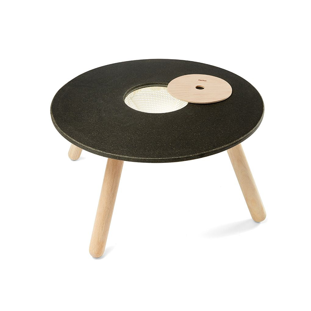 PlanToys black Round Table wooden material ของใช้ไม้แปลนทอยส์ โต๊ะกลม สำหรับอายุ 3 ปีขึ้นไป