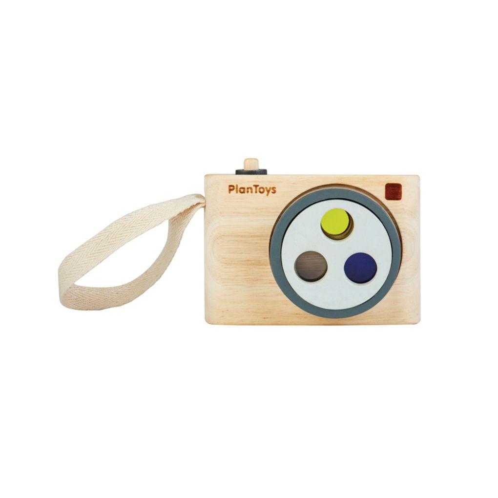 PlanToys Colored Snap Camera wooden toy ของเล่นไม้แปลนทอยส์ กล้องถ่ายรูปเลนส์หลากสี ประเภทบทบาทสมมุติ สำหรับอายุ 3 ปีขึ้นไป