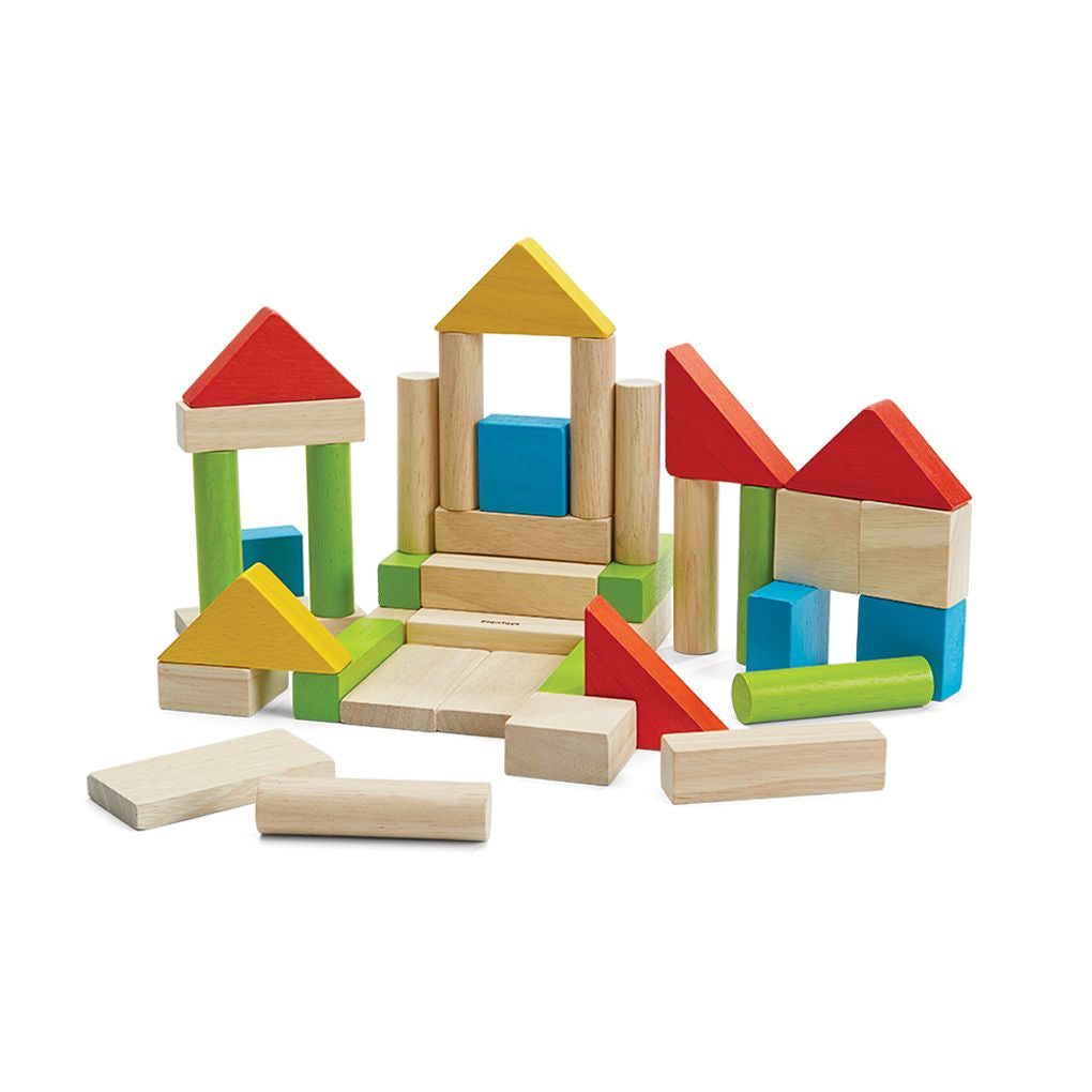 PlanToys Colorful 40 Unit Blocks wooden toy ของเล่นไม้แปลนทอยส์ บล็อกหลากสี 40 ชิ้น ประเภทบล็อกและการต่อโครงสร้าง สำหรับอายุ 18 เดือนขึ้นไป