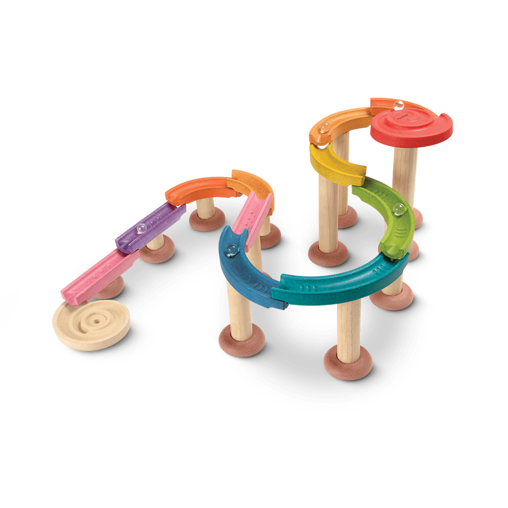 PlanToys Marble Run - Deluxe wooden toy ของเล่นไม้แปลนทอยส์ ระบบรางลูกแก้วชุดใหญ่ ประเภทบล็อกและการต่อโครงสร้าง สำหรับอายุ 3 ปีขึ้นไป