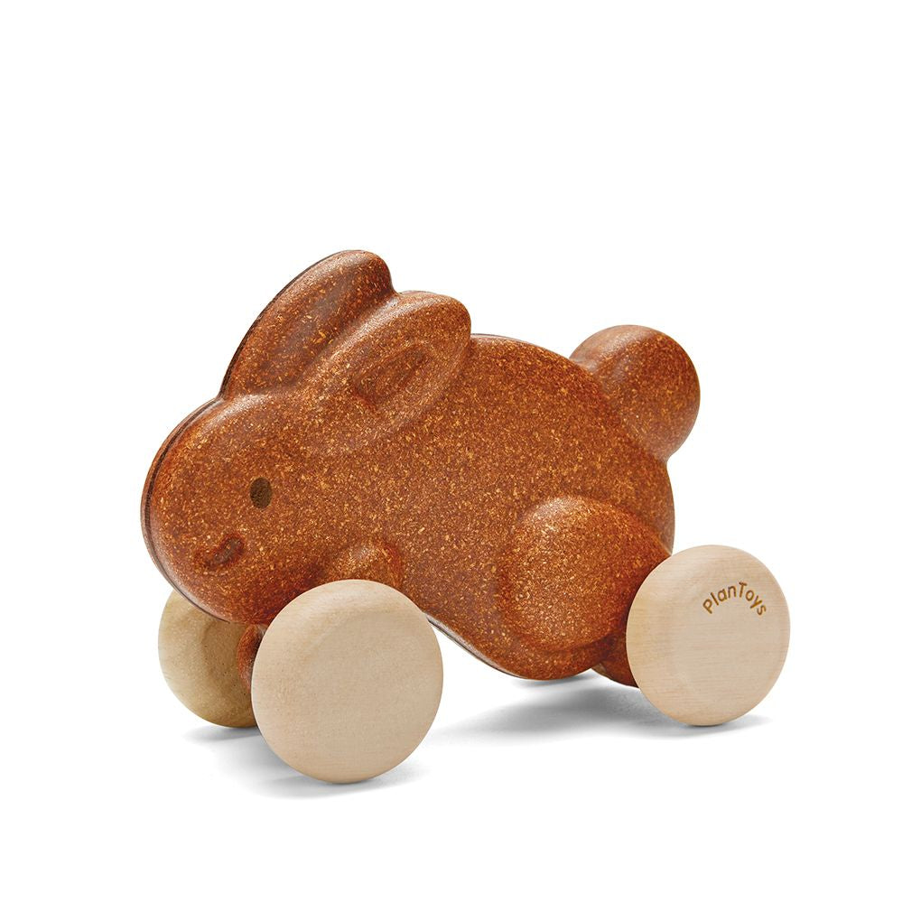 PlanToys brown Push Along Bunny wooden toy ของเล่นไม้แปลนทอยส์ กระต่ายน้อยลากจูง ประเภทของเล่นชวนเคลื่อนไหว สำหรับอายุ 12 เดือนขึ้นไป