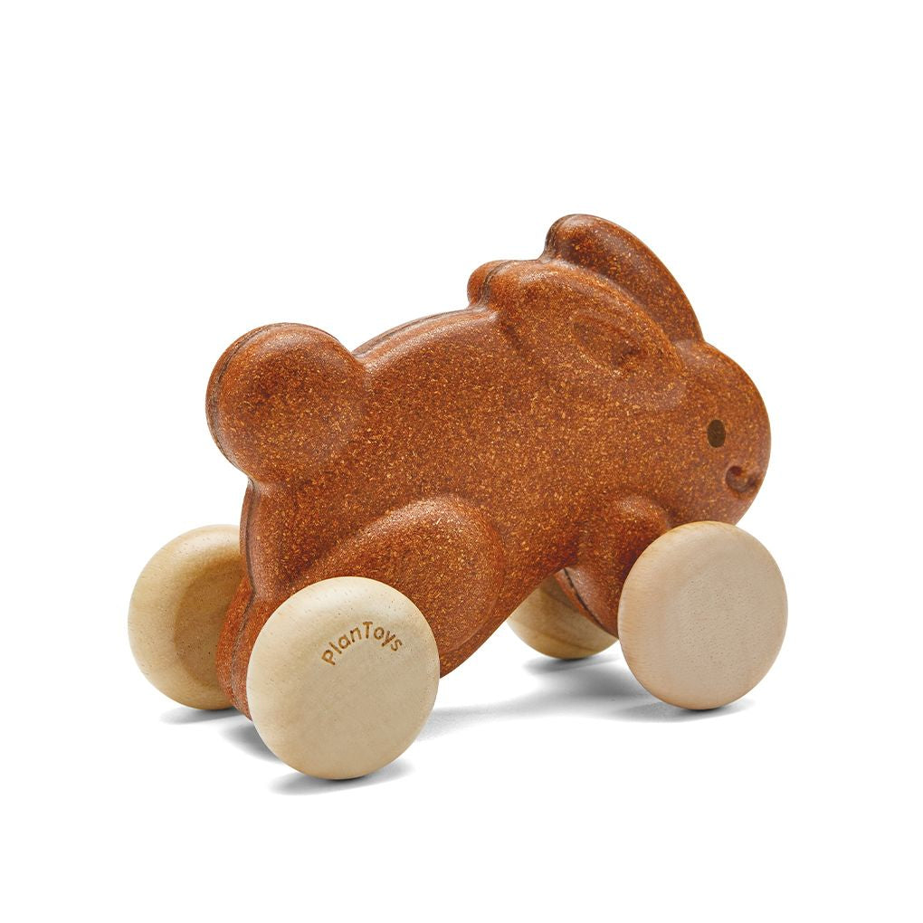 PlanToys brown Push Along Bunny wooden toy ของเล่นไม้แปลนทอยส์ กระต่ายน้อยลากจูง ประเภทของเล่นชวนเคลื่อนไหว สำหรับอายุ 12 เดือนขึ้นไป