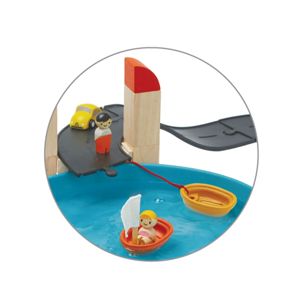 PlanToys Water Play Set wooden toy ของเล่นไม้แปลนทอยส์ ชุดถาดน้ำเสริมจินตนาการ ประเภทของเล่นในน้ำ สำหรับอายุ 3 ปีขึ้นไป