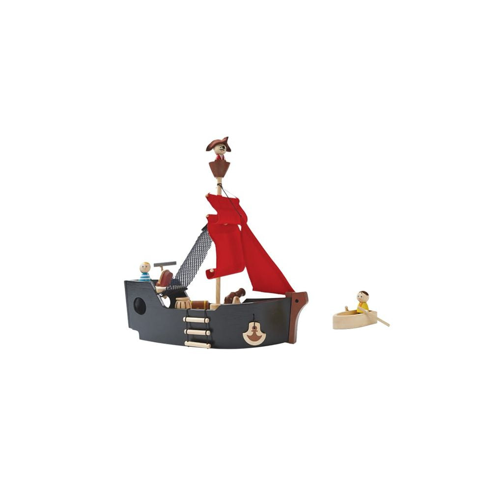 PlanToys Pirate Ship wooden toy ของเล่นไม้แปลนทอยส์ เรือโจรสลัด ประเภทบทบาทสมมุติ สำหรับอายุ 3 ปีขึ้นไป