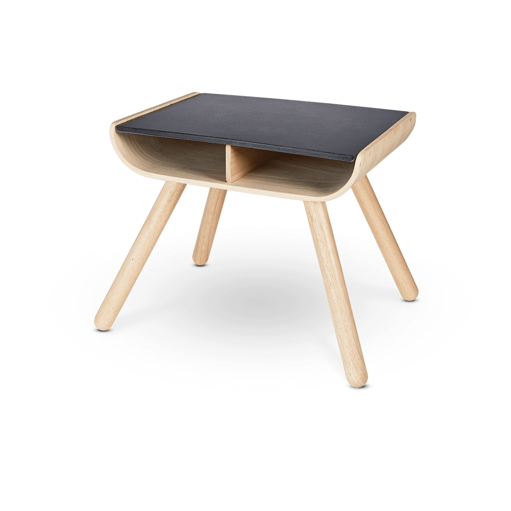 PlanToys black Table wooden material ของใช้ไม้แปลนทอยส์ โต๊ะ สำหรับอายุ 3 ปีขึ้นไป